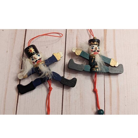 Two Pull String Wooden Nutcrackers - Christmas Decor - Picture 3 of 4